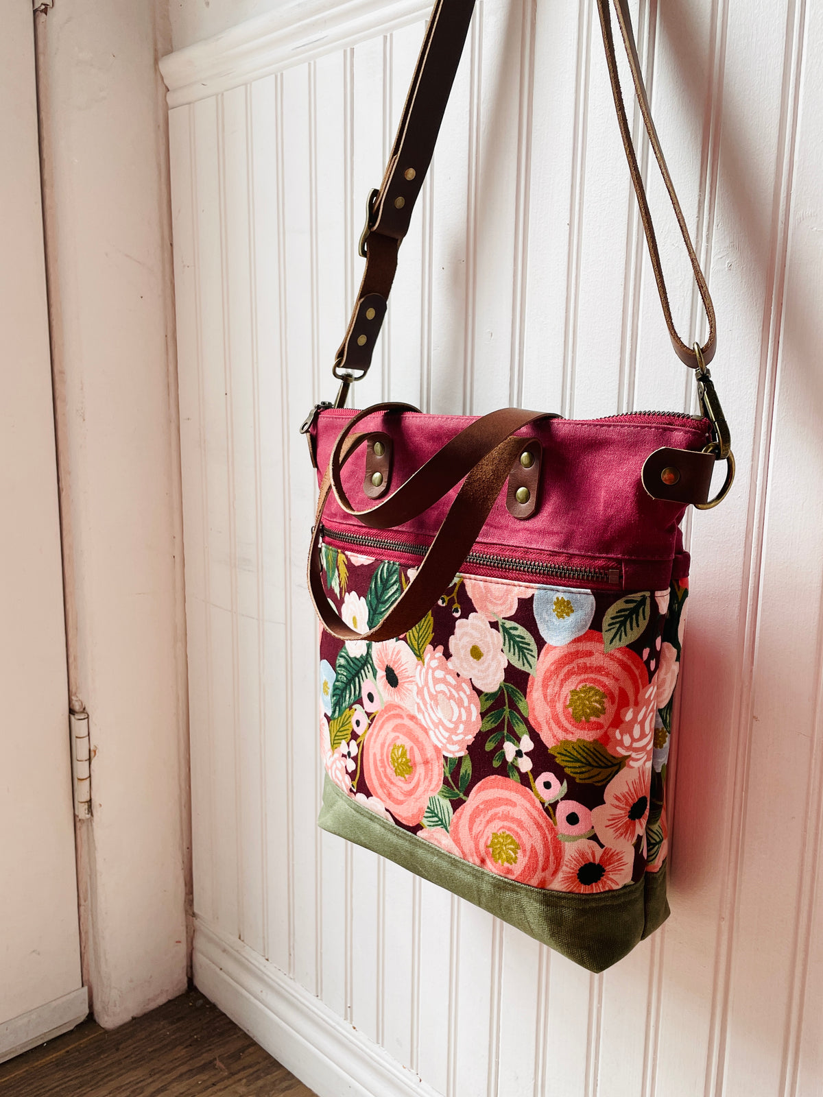 Waxed Canvas Crossbody Tote, Juliet Roses