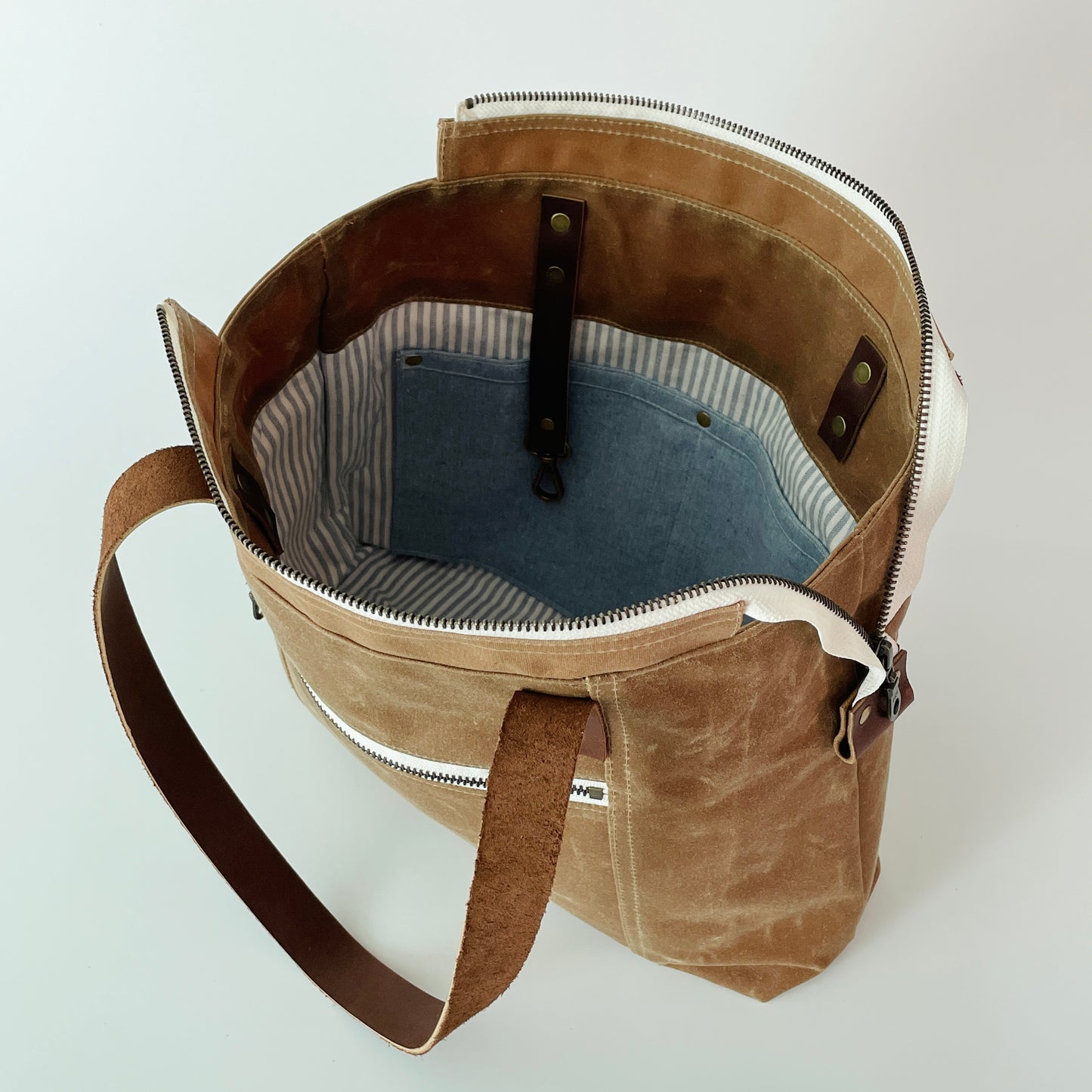 Large Waxed Canvas Zipper Tote, Field Tan