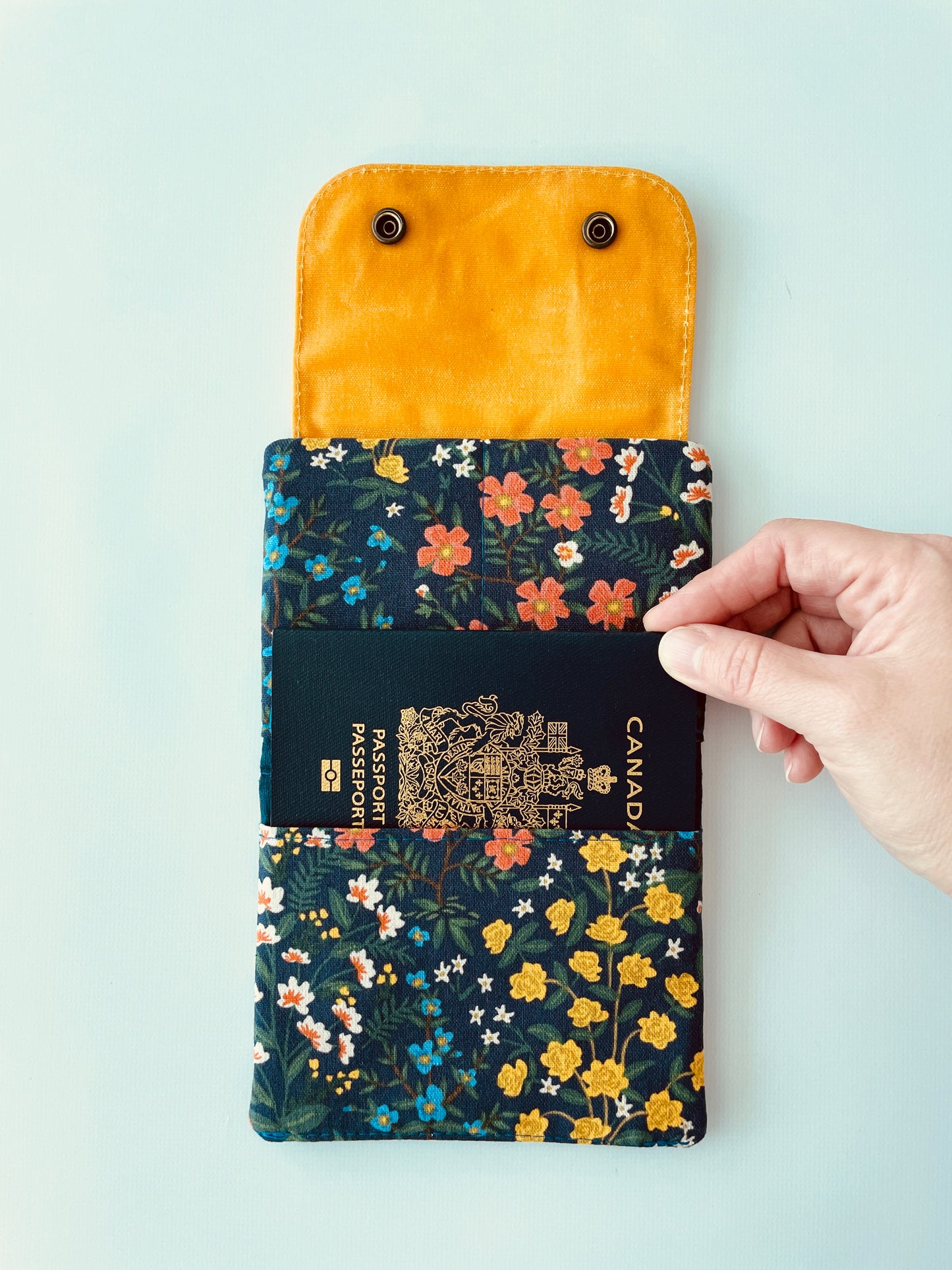 Canvas Wallet, Yellow/Blue Floral
