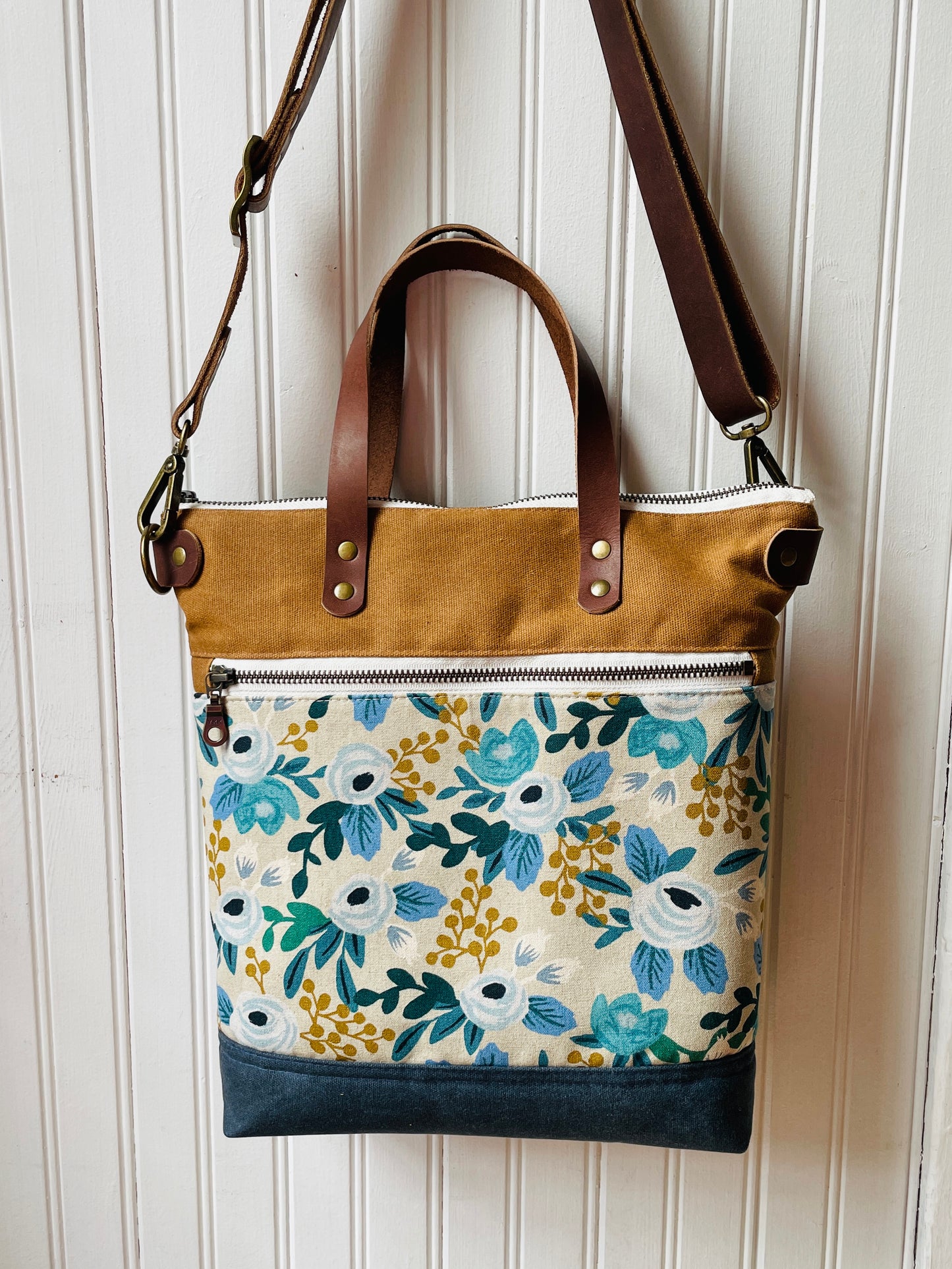 Waxed Canvas Crossbody Tote, Blue Rosa