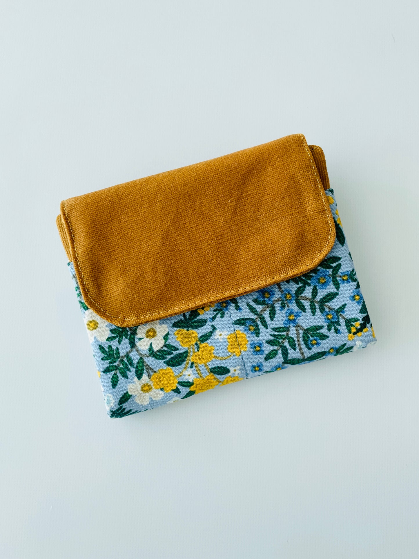 Canvas Wallet, Blue/Mustard Floral