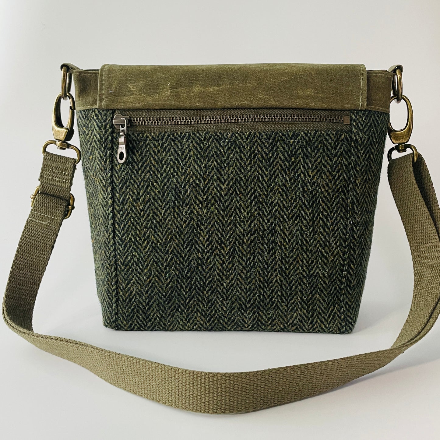 Small Harris Tweed Satchel, Hunter Green