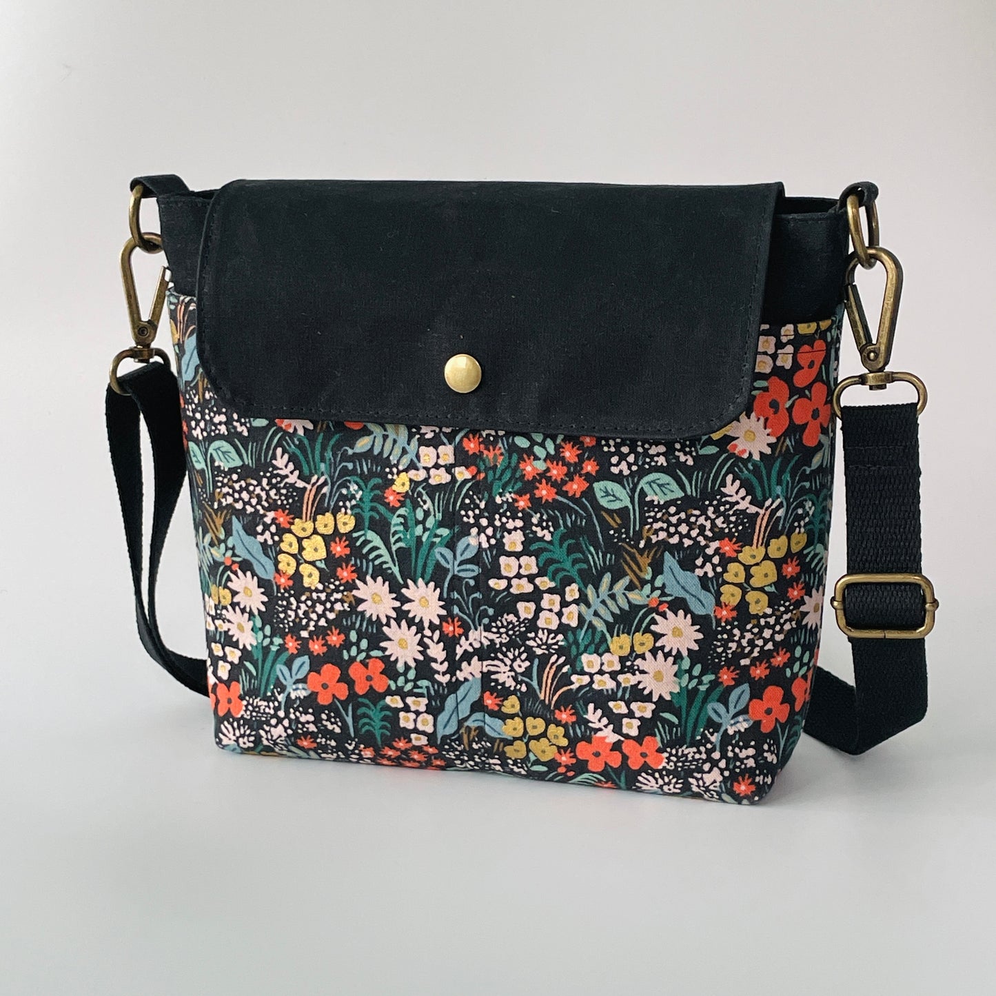 Small Canvas Satchel, Black Floral