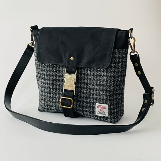 Small Harris Tweed Satchel, Black Houndstooth