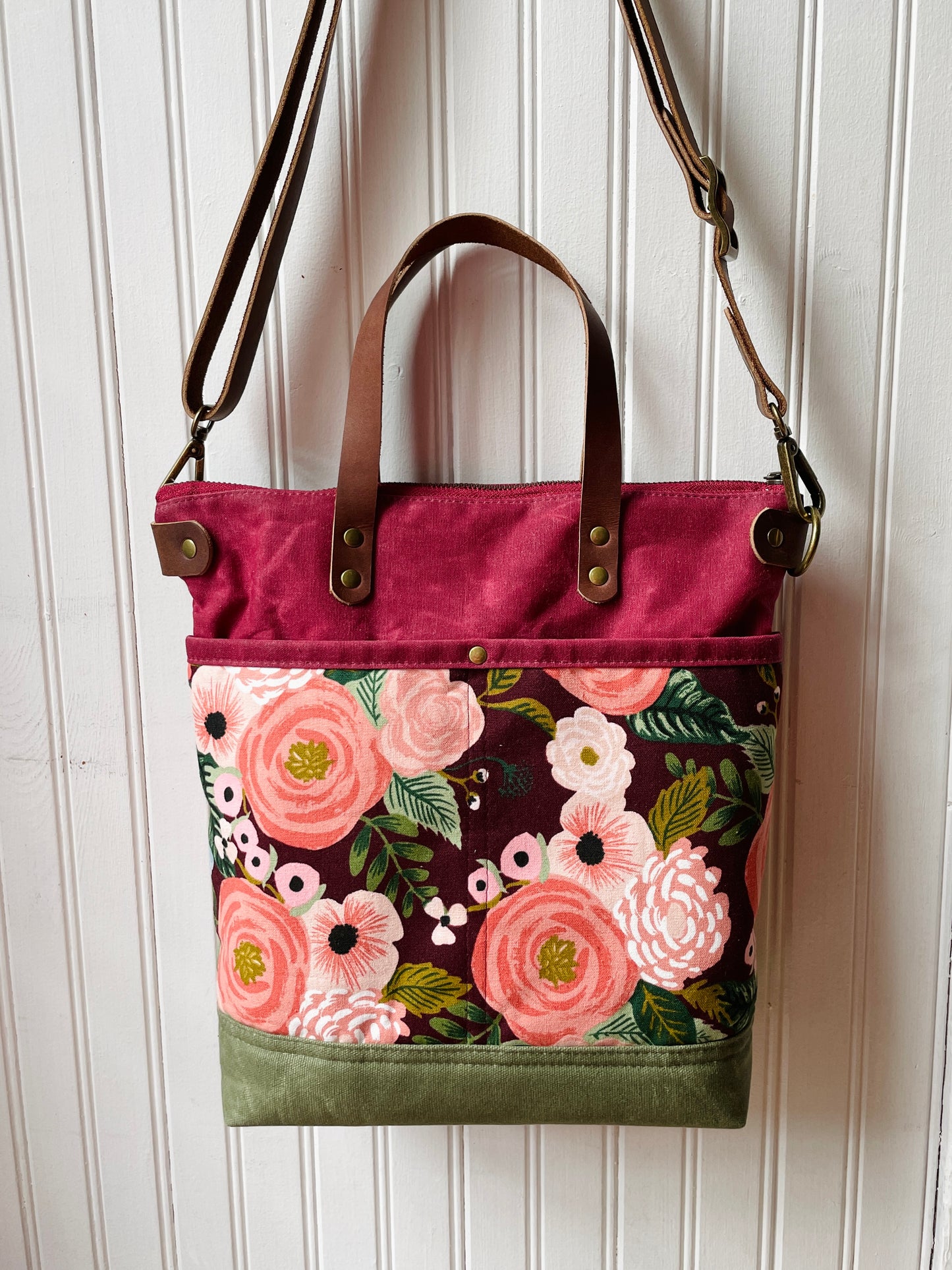 Waxed Canvas Crossbody Tote, Juliet Roses