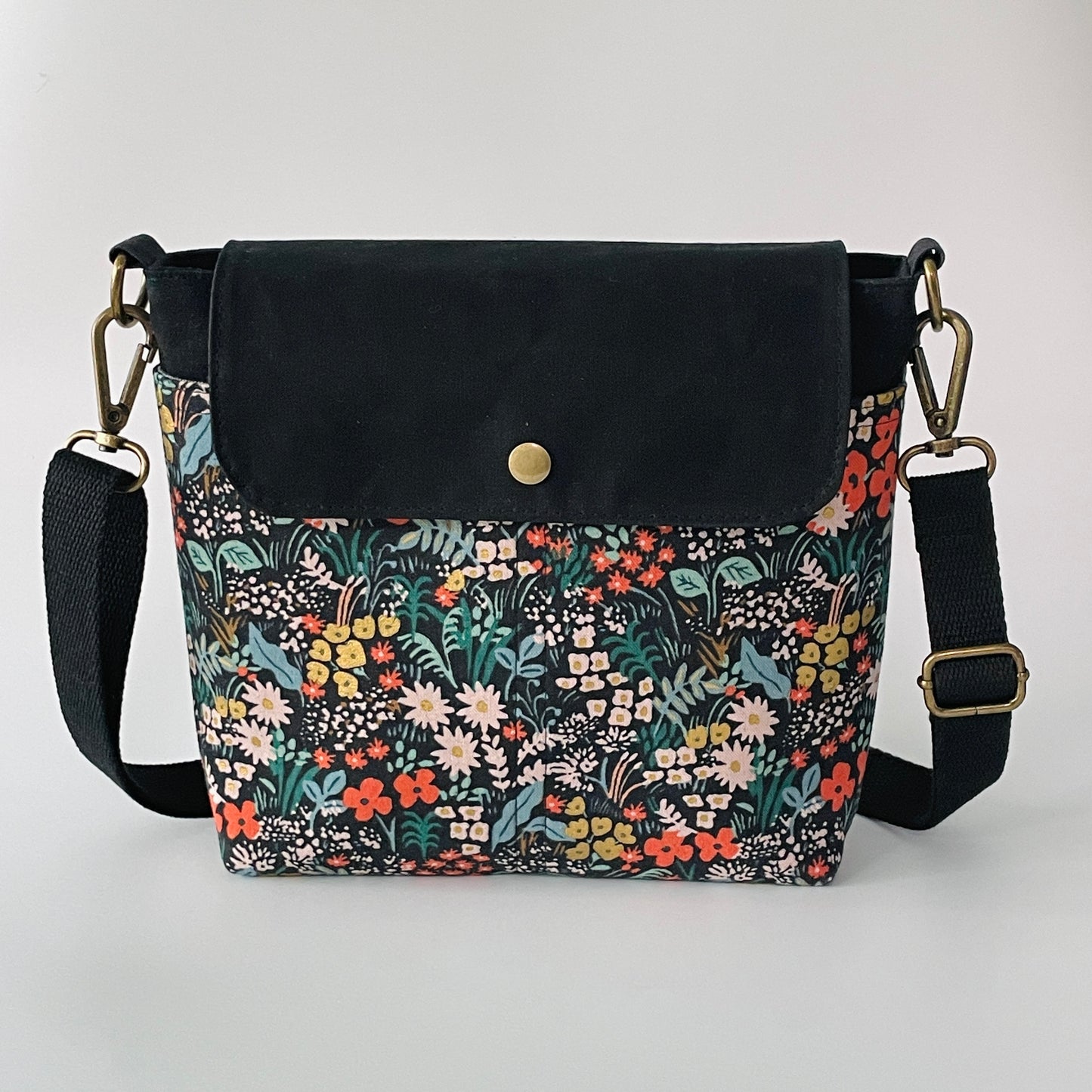 Small Canvas Satchel, Black Floral