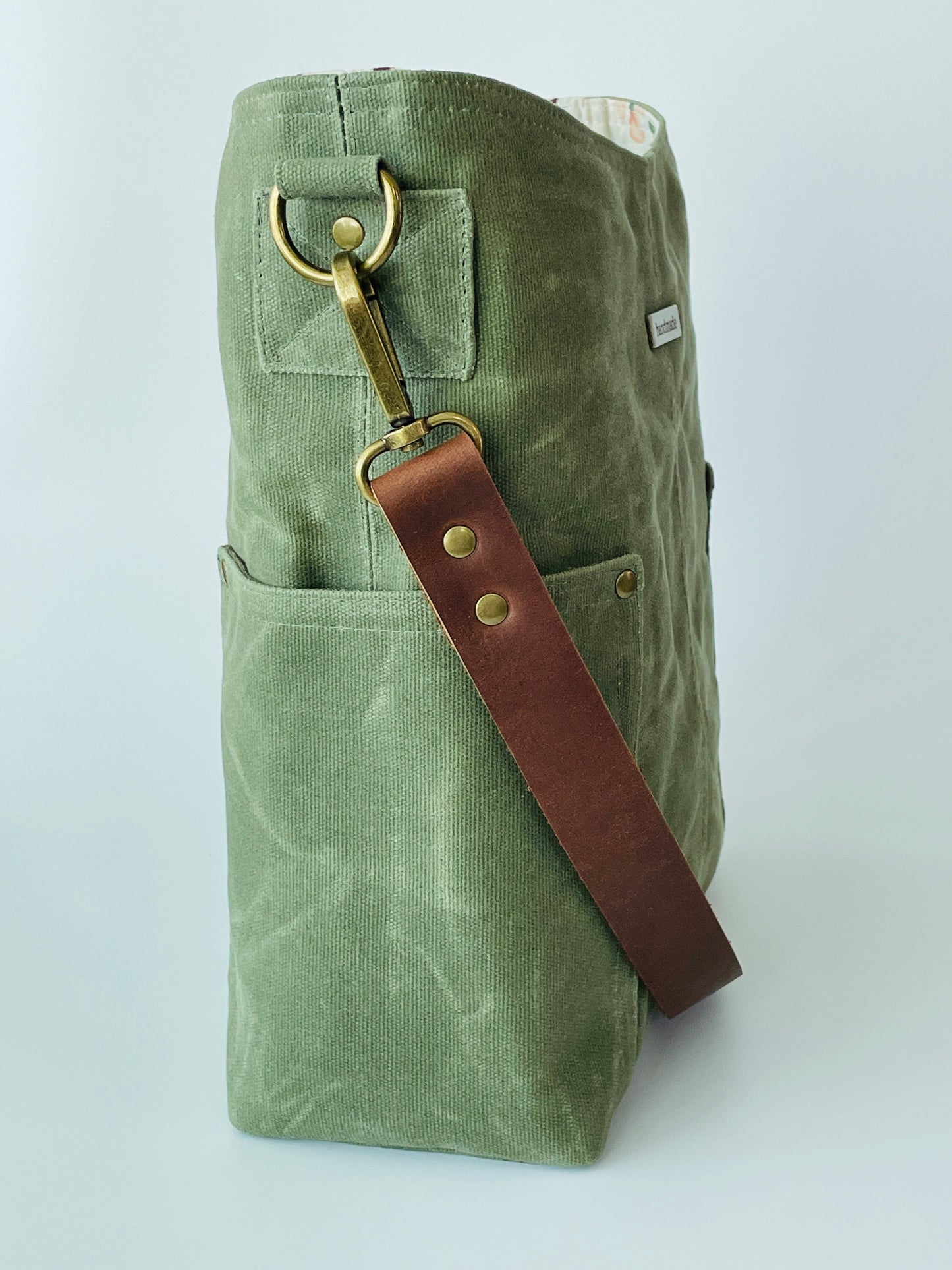 Waxed Canvas Shoulder Bag, Leaf Green