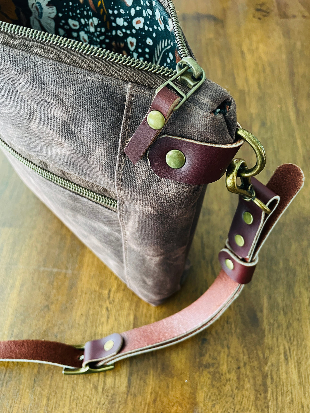 Small Waxed Canvas Purse, Chestnut