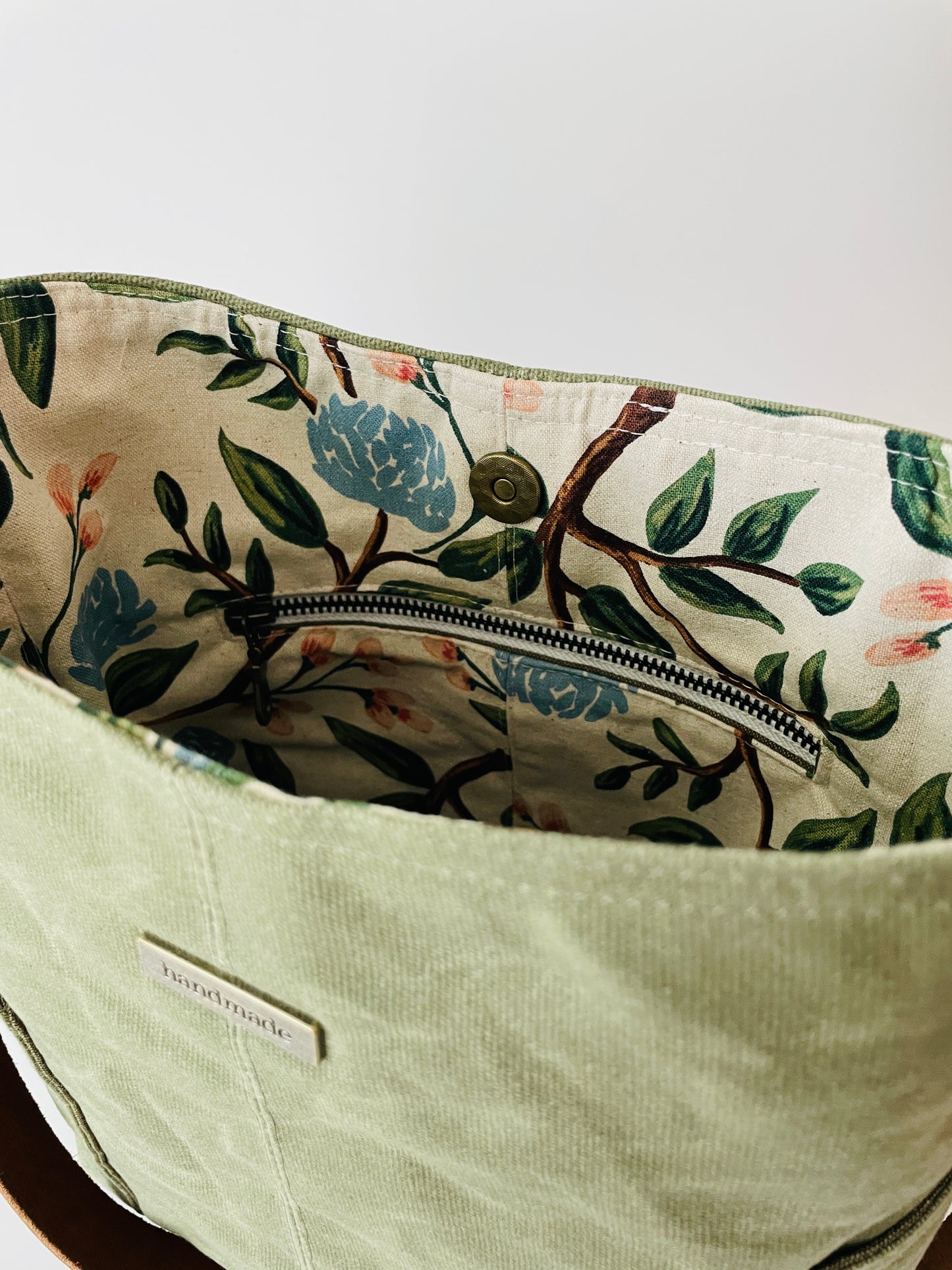 Waxed Canvas Shoulder Bag, Leaf Green