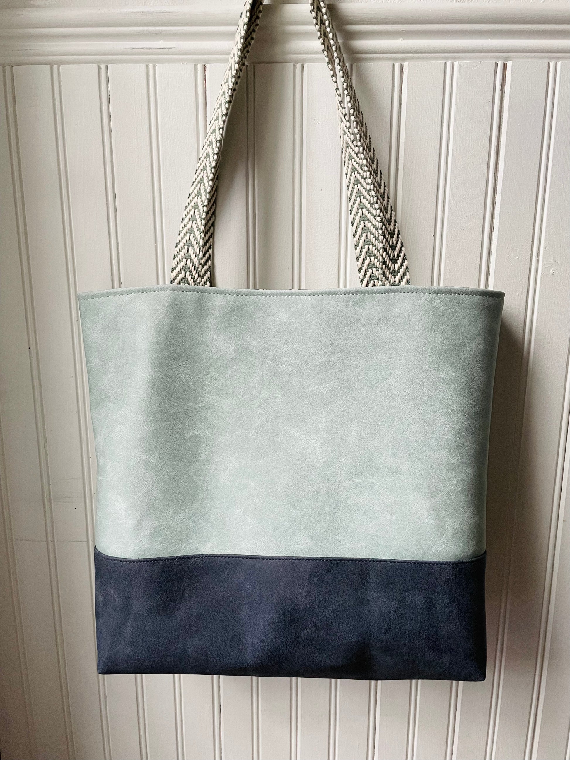 Fake leather tote online bag